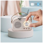 Juhtmevaba Bluetooth kõlar DNA RR1 USB MP3 AUX beež retro Juhtmevaba Bluetooth kõlar DNA RR1 USB MP3 AUX beež retro